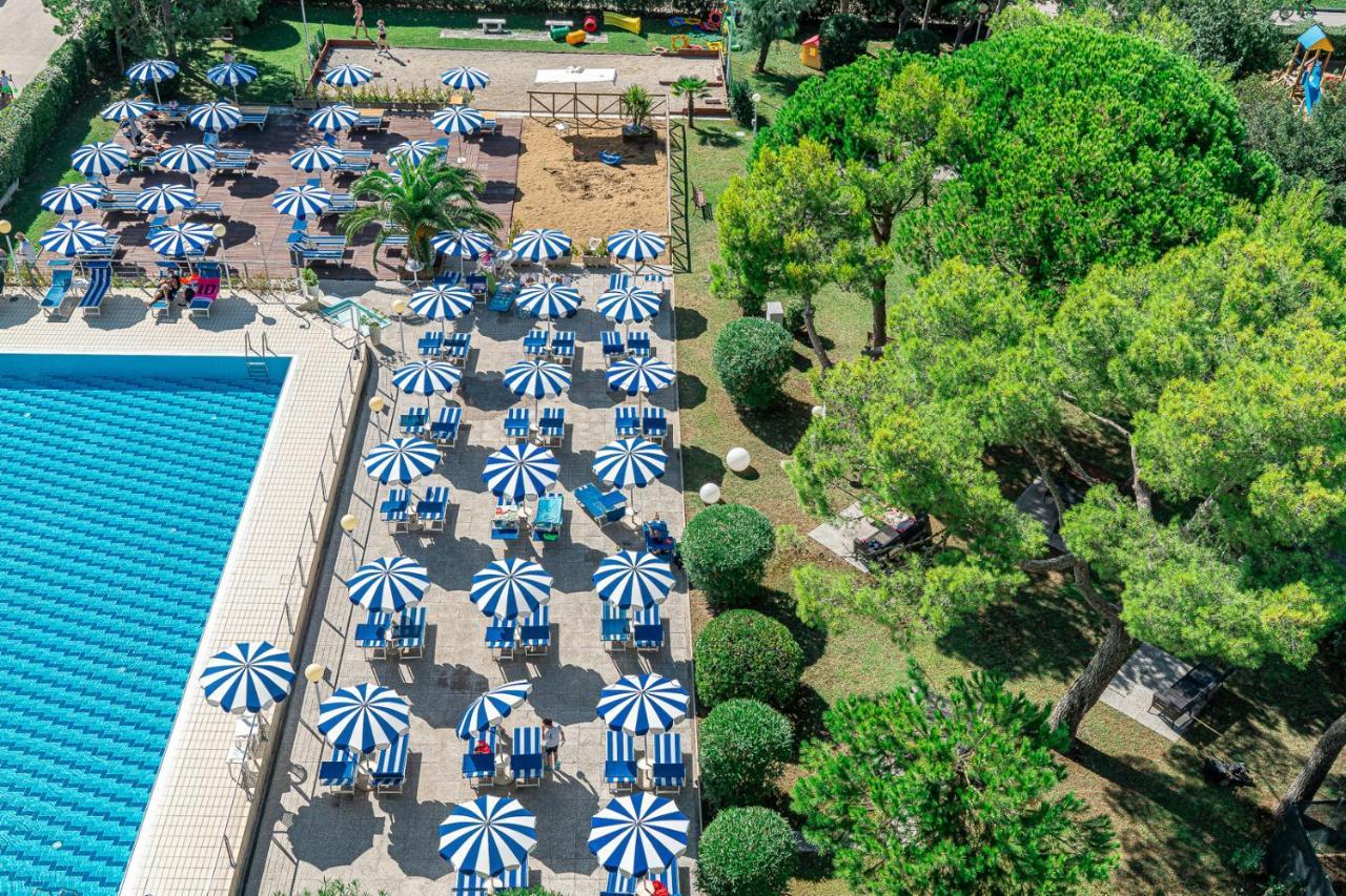 Hotel Palace ビビオーネ エクステリア 写真